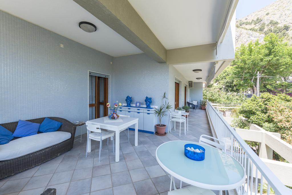 B&B Mondello Holiday Palermo Buitenkant foto